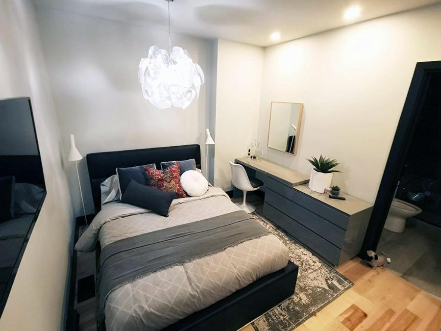 Private Room & Private Bathroom In Le Plateau Μόντρεαλ Εξωτερικό φωτογραφία